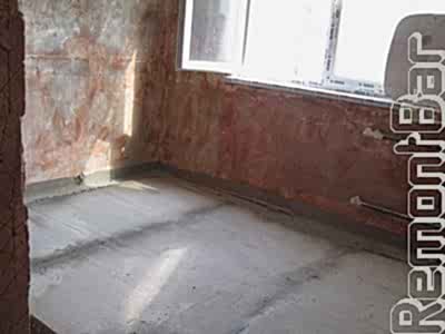 Помимо электрики мы заменили так же и радиаторы отопления. Для этого срезали старые радиаторы, переварили стояки.