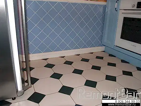 Еще одно изменение относительно дизайн-проекта - добавили фартук из плитки под окном. Здесь расположена зона кормления домашнего питомца, и кафельная плитка поддается уходу гораздо лучше. Еще одно изменение относительно дизайн-проекта - добавили фартук из плитки под окном. Здесь расположена зона кормления кошки, и кафельная плитка поддается уходу гораздо лучше.