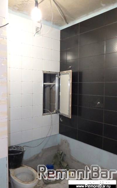 Люк под плитку, интегрированный в сантехшкаф, обеспечивает удобный доступ к приборам водоподготовки, счетчикам и запорно-шаровой арматуре. Подобран под плитку форматом 20х20 см Люк под плитку, интегрированный в сантехшкаф, обеспечивает удобный доступ к приборам водоподготовки, счетчикам и запорно-шаровой арматуре. Подобран под плитку форматом 20х20 см