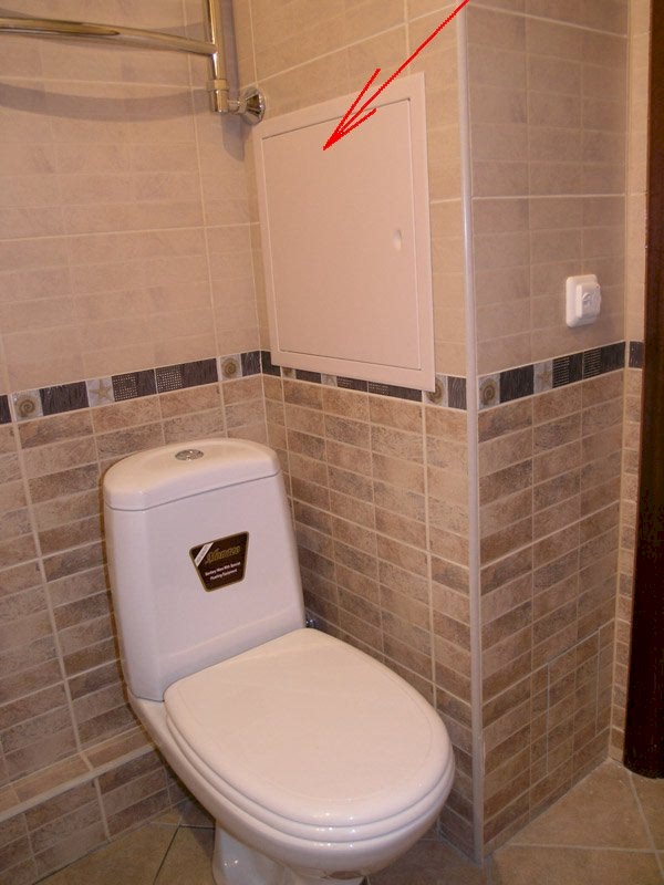 А этот лючок мы покрасили в том с плиткой (почти в тон)))